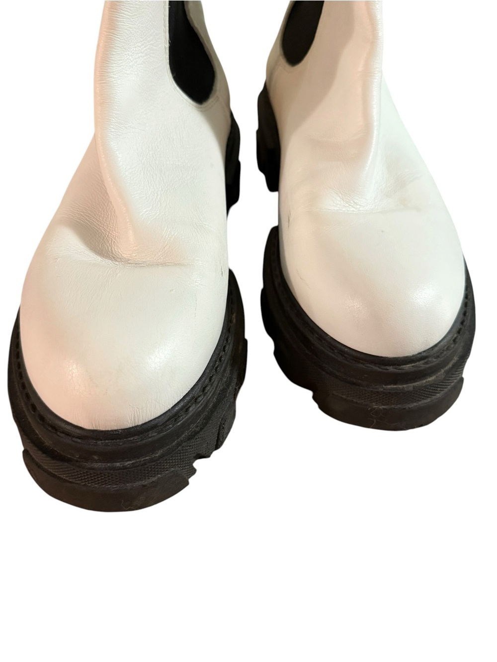 L'INTERVALLE White Chelsea Platform Combat Boots - Picture 2 of 4